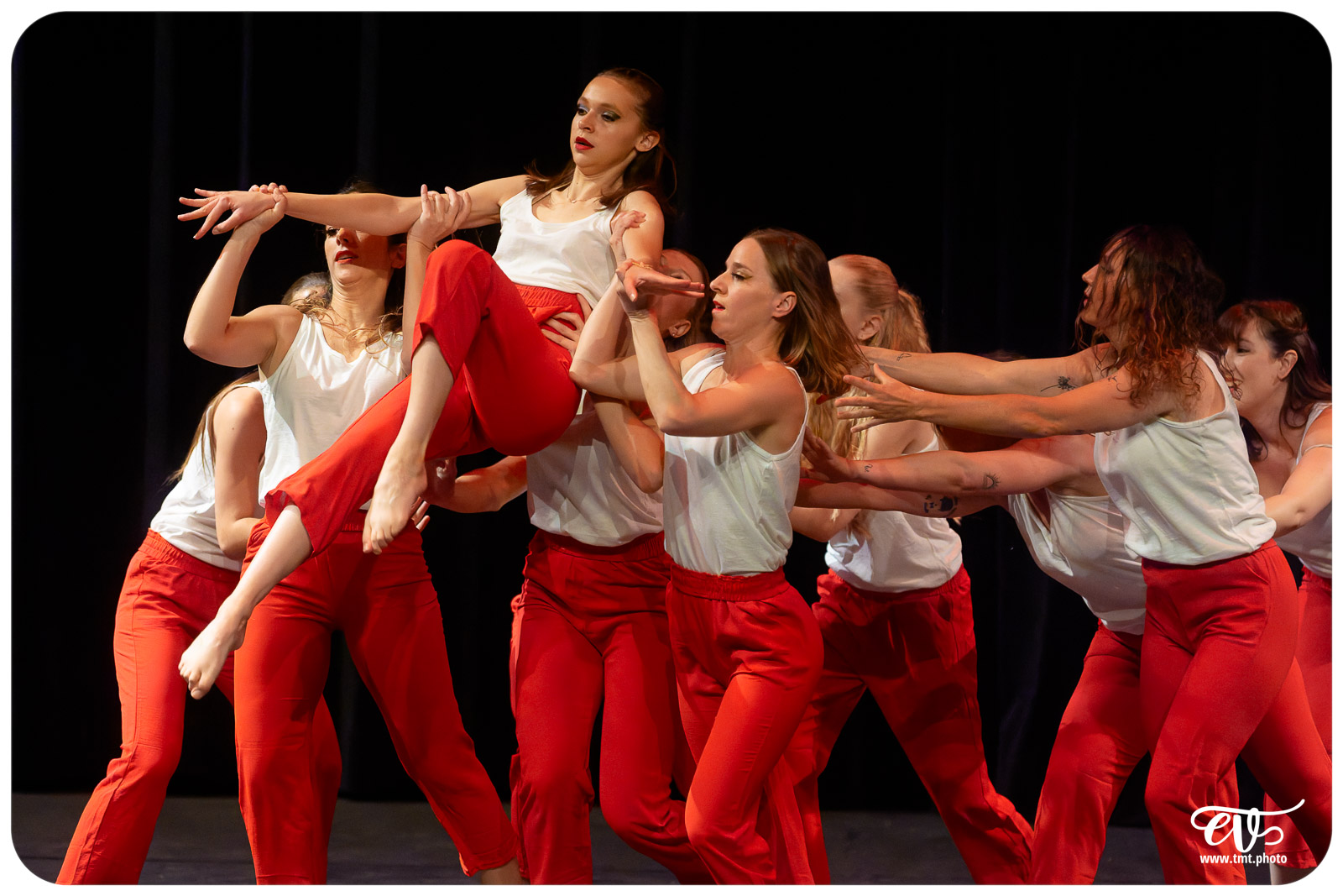 ECOLE DE DANSE CÉCILE ADAMOW